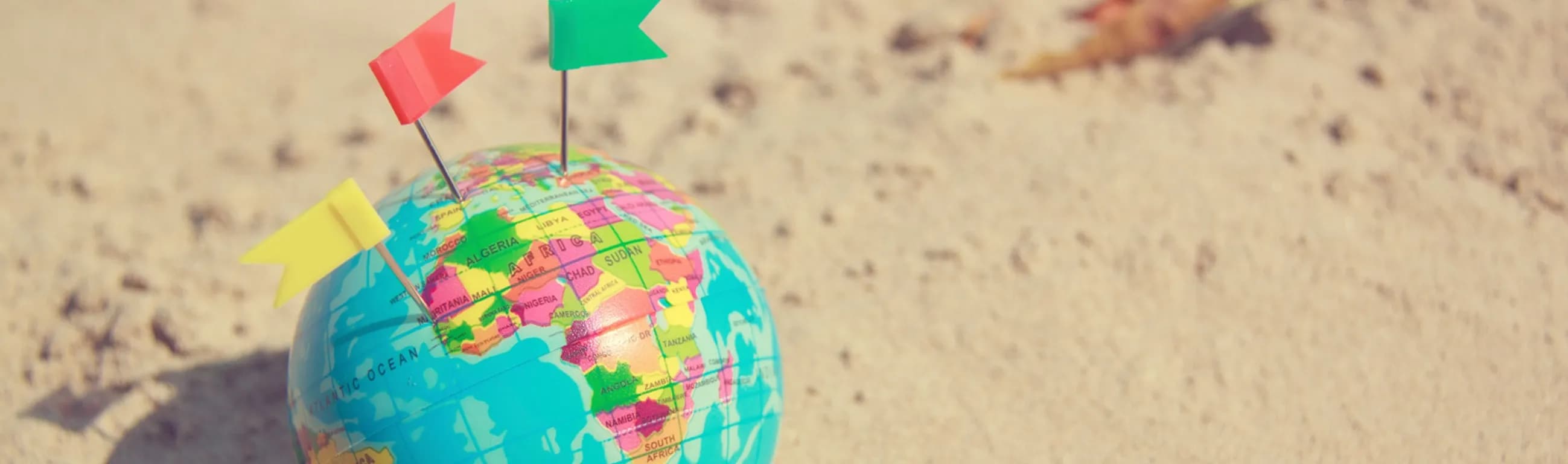 Top Alternatives to Offshoring in 2023: Pros and Cons